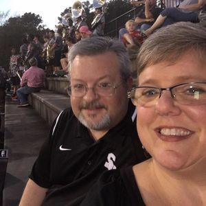 Meet your Posher, Traci